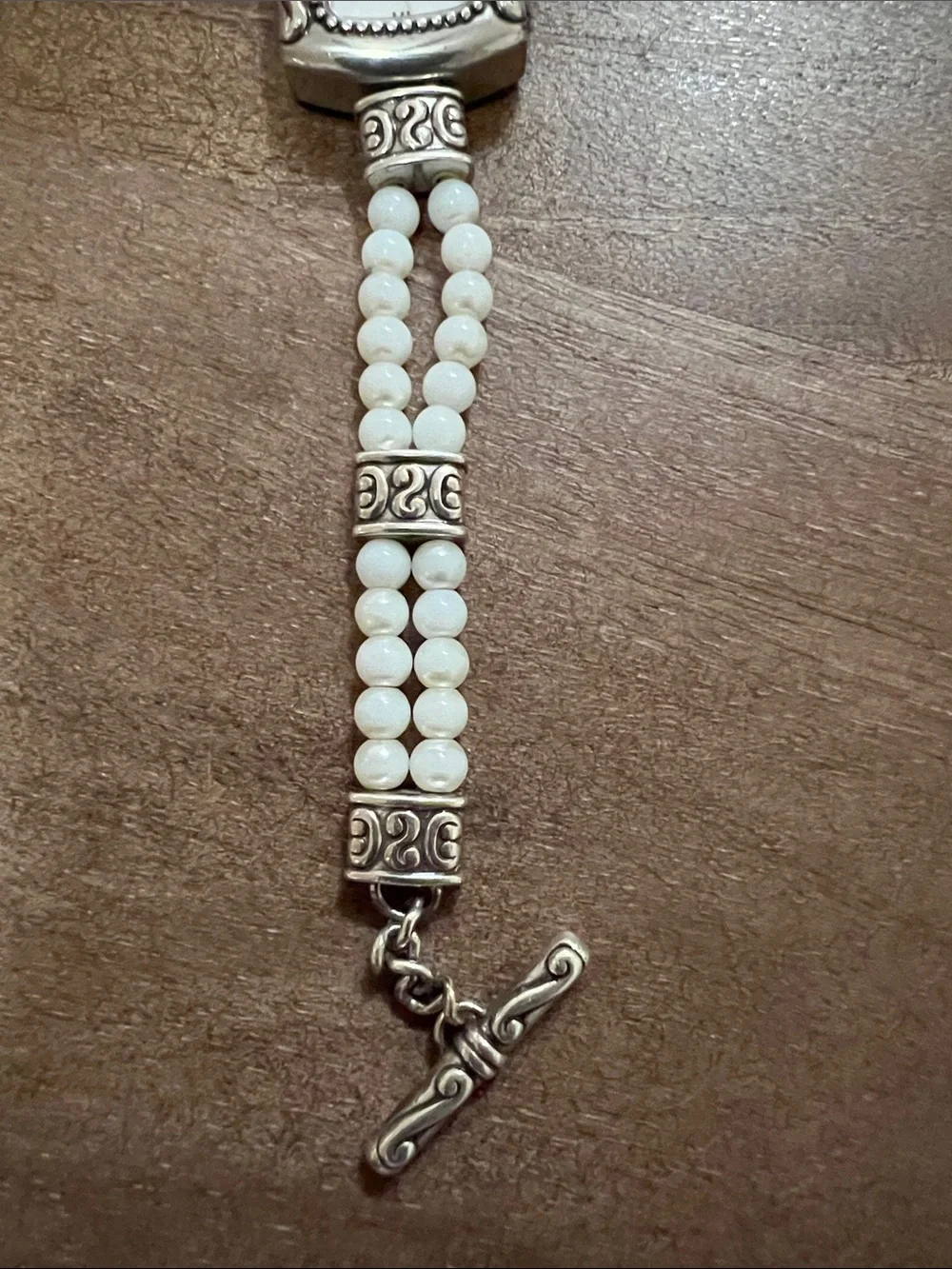 Brighton white bead